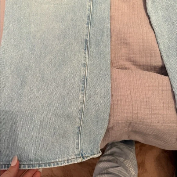 Denim Forum Aritzia Light Blue Denim Faharah Curve Fit size 30 - Picture 3 of 6